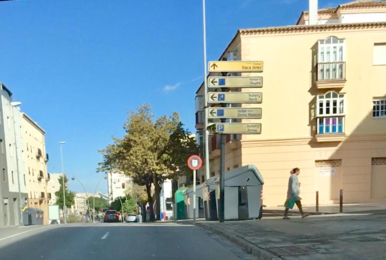 Apartamento La Estacion Jerez de la Frontera Eksteriør bilde